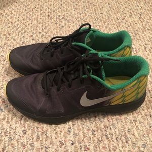 Men’s Nike Oregon Ducks shoes